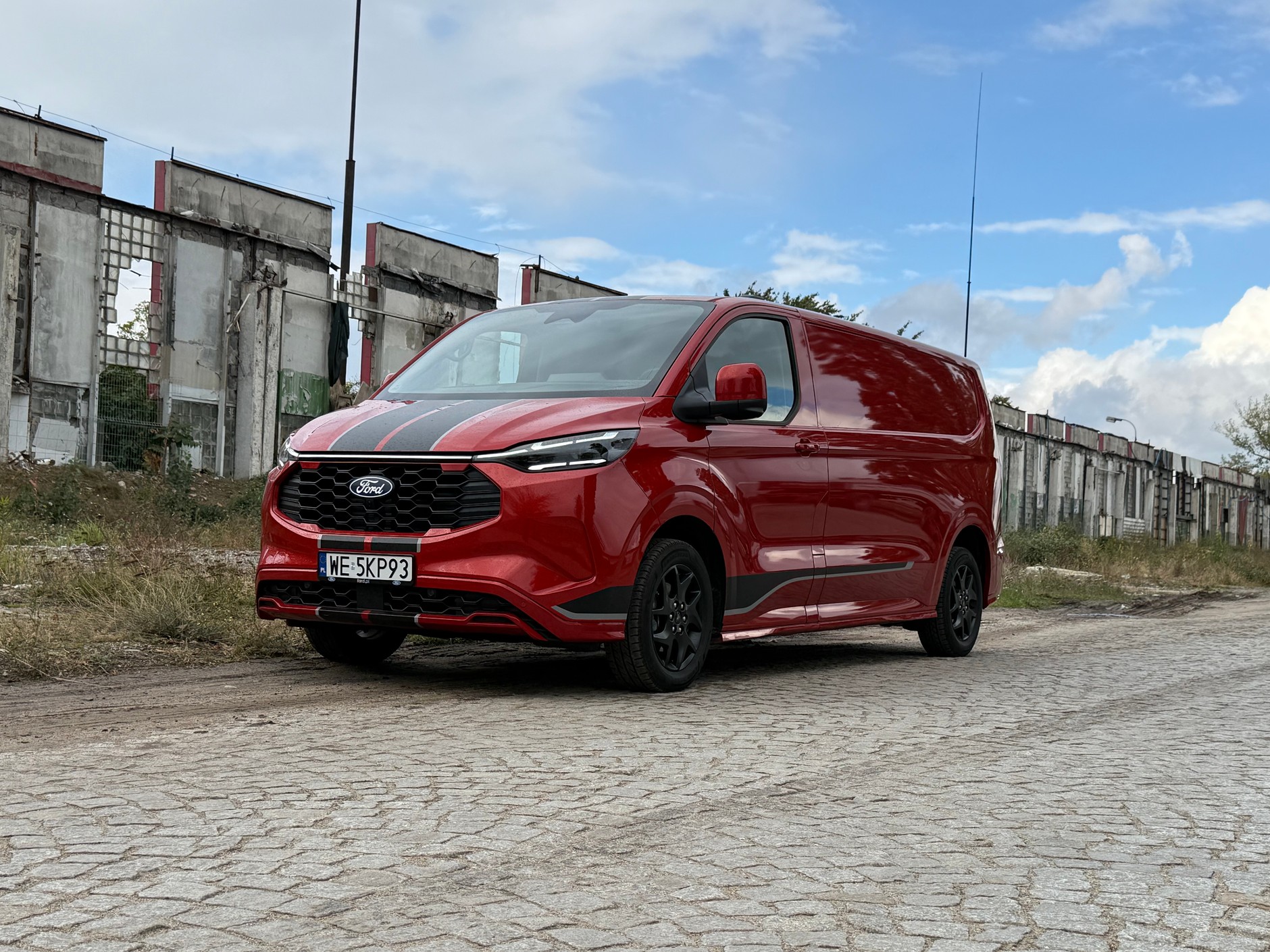 Ford Transit Custom plug-in