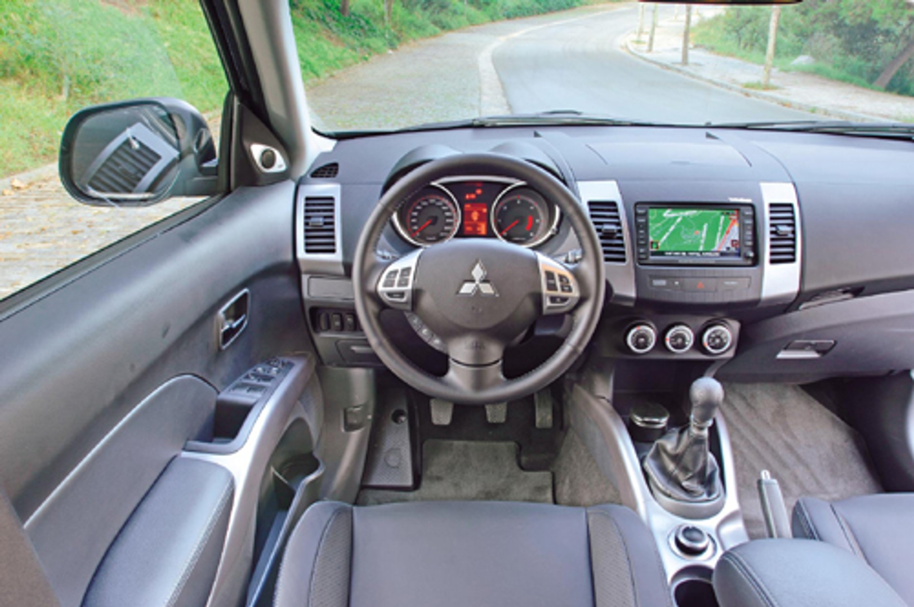 Mitsubishi Outlander 2.0 DI-D - Z niemieckim sercem