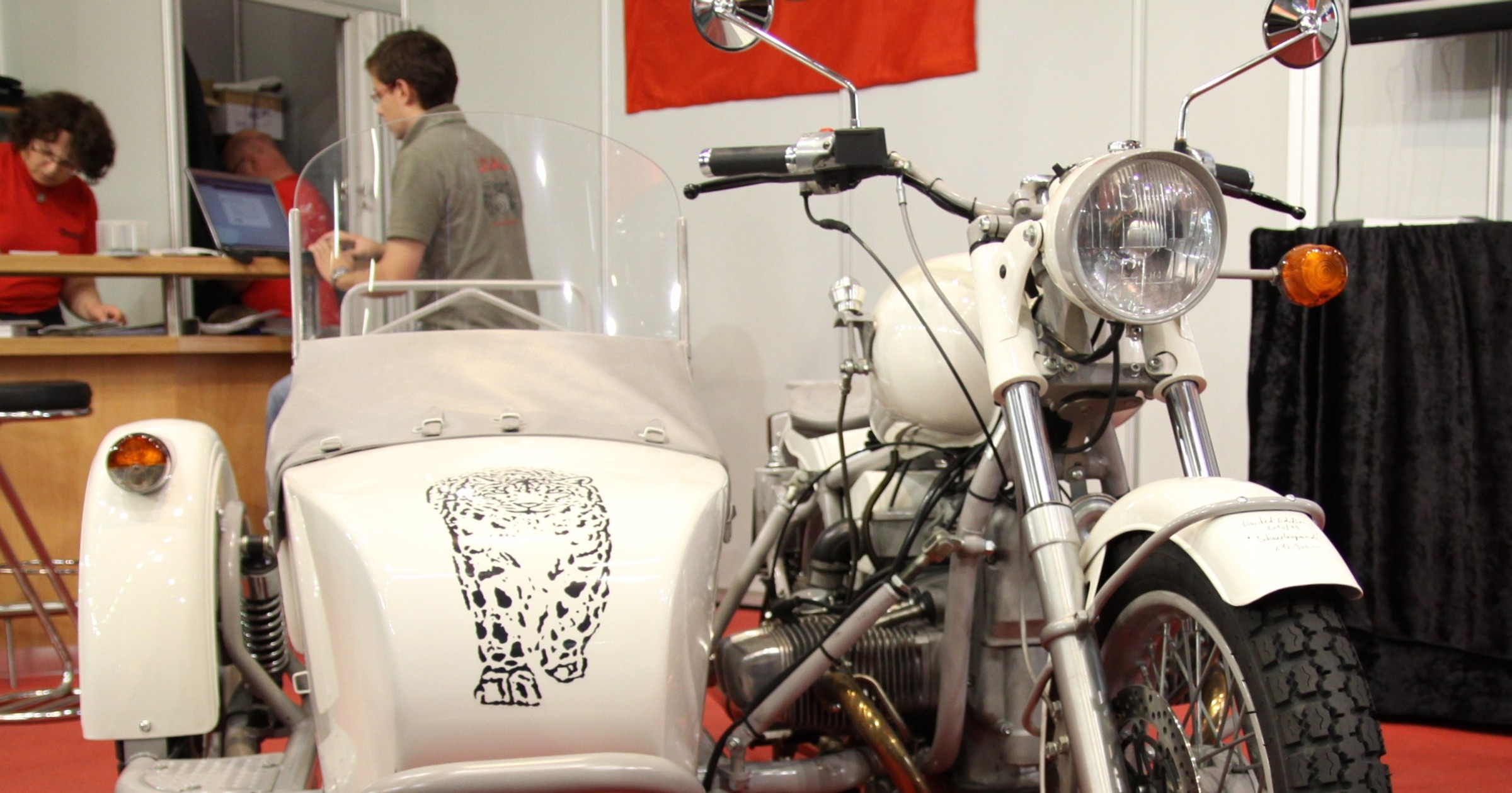 Ural Schneeleopard