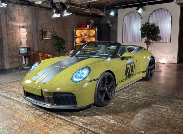 To Porsche 911 to hołd dla lat 70. Byłem, widziałem, dotykałem. Jest świetne