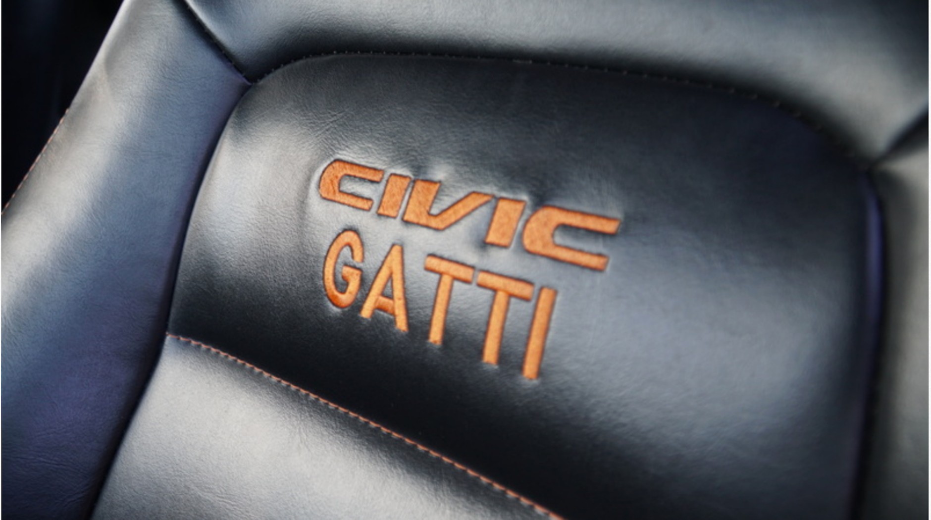 Replika Bugatti Veyrona za 4500 USD