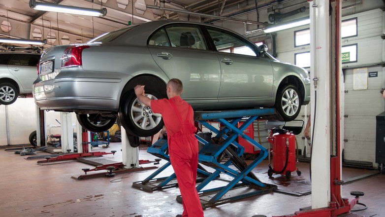 Top 15 - Niebezpieczne awarie samochodów!