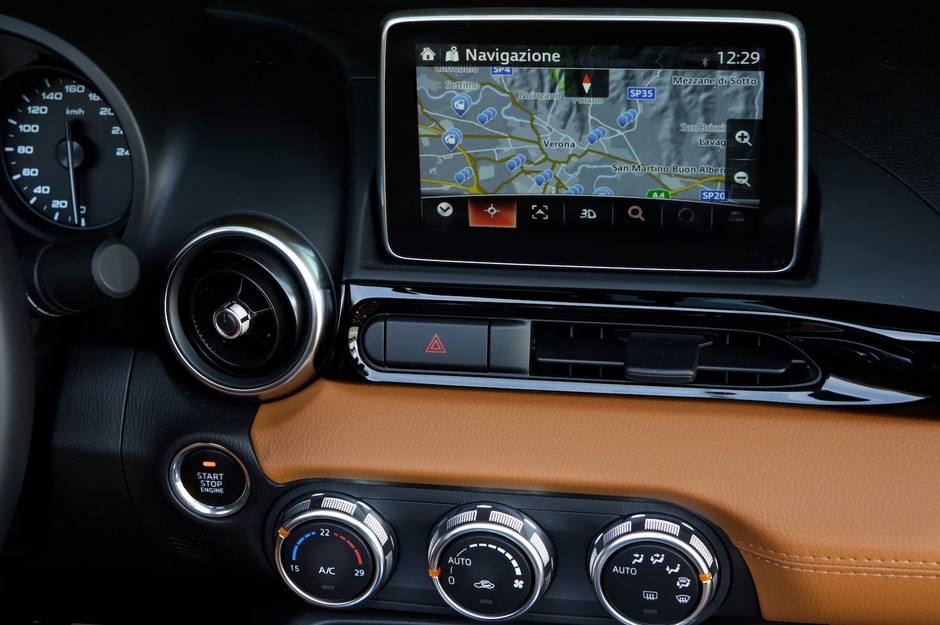 Fiat 124 Spider