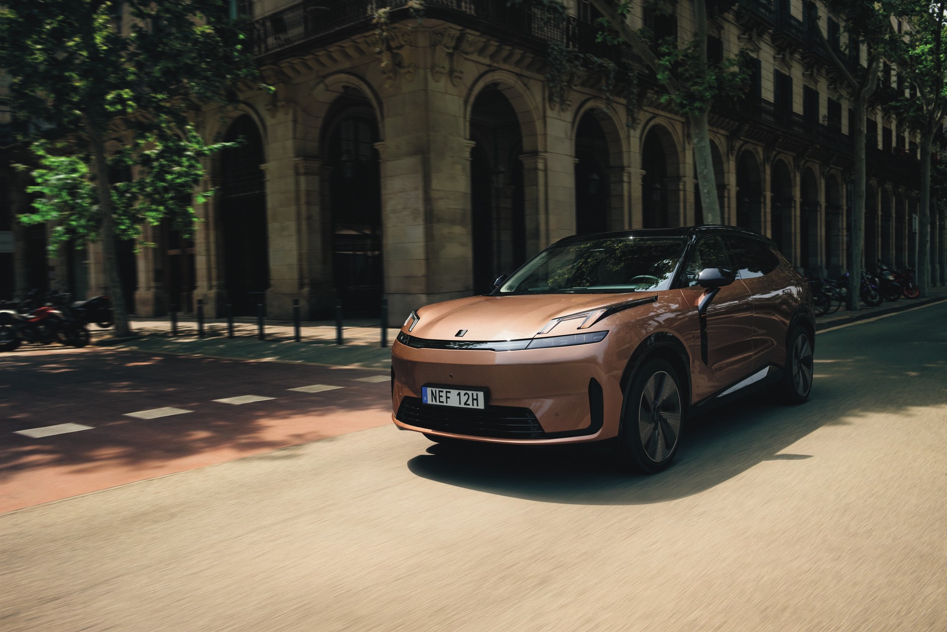 Lynk & Co 08