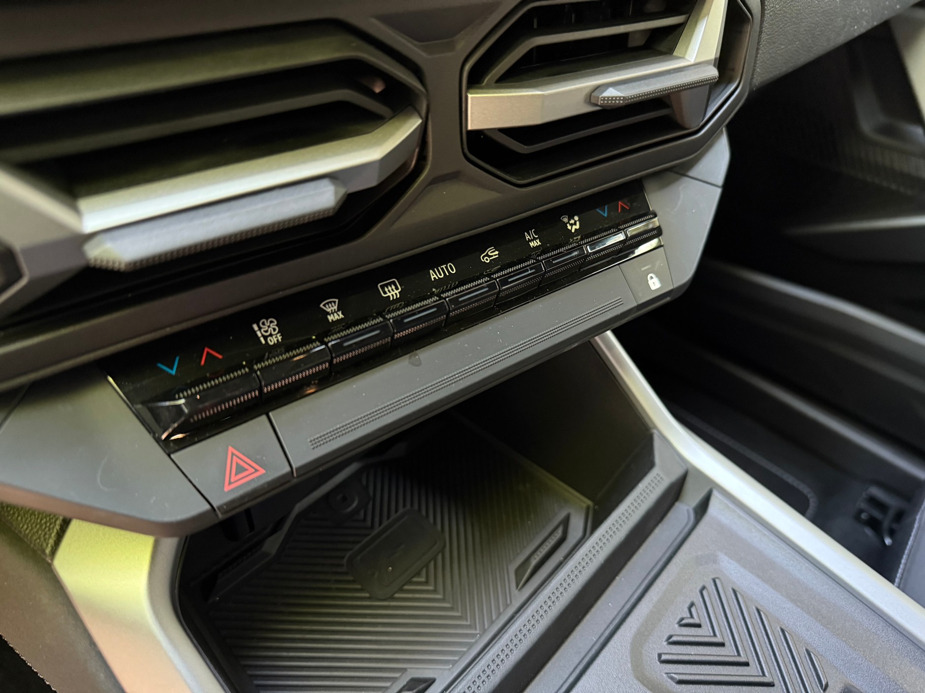 Dacia Bigster Hybrid 155