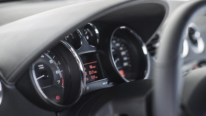 Peugeot RCZ