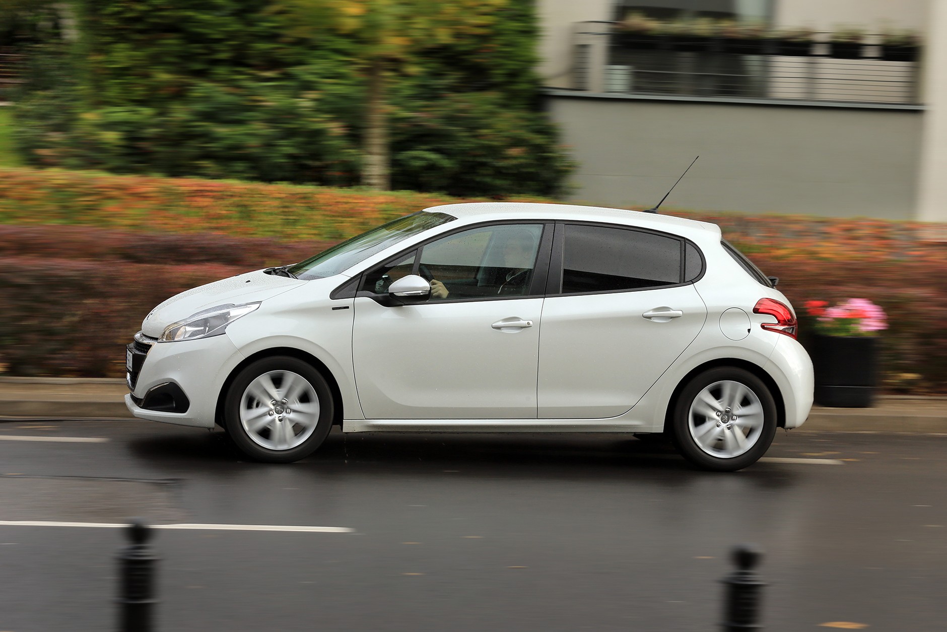 Peugeot 208 1.2 PureTech - tylko dla spokojnego kierowcy