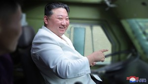 Garaż Kim Dzong Una się powiększy. Dostał od Putina nowe "cacko"