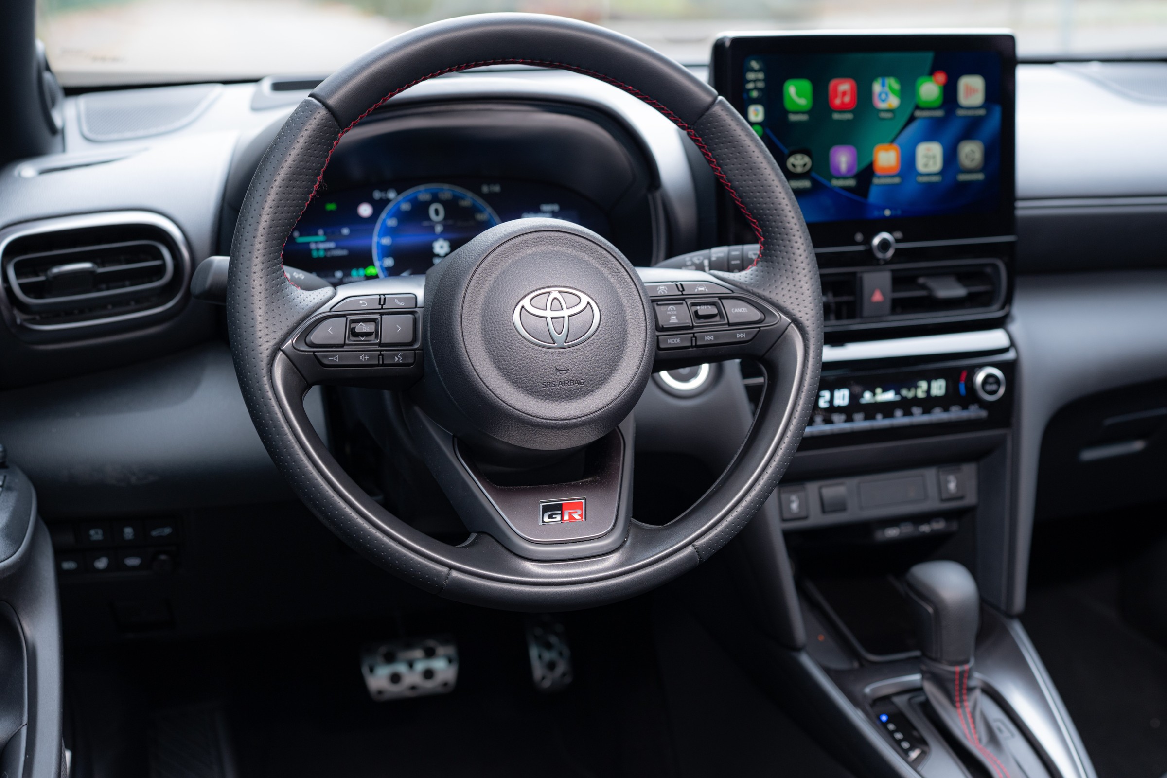 Toyota ma nowy bestseller. W Polsce sprzedało się już ponad 50 tys. tych hybrydowych crossoverów