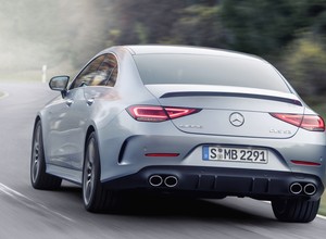 Mercedes CLS po liftingu - pora pożegnać się z V8