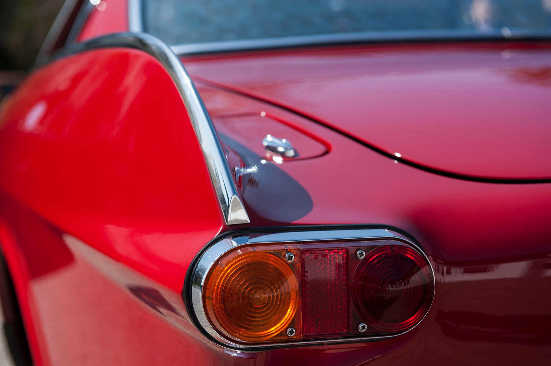 Volvo 1800 S - służbowe coupé Świętego