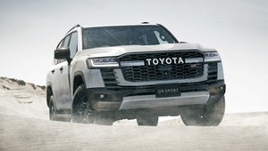Toyota wstrzymuje zamówienia na nowy model. Terroryści i tyrani poczekają dłużej?