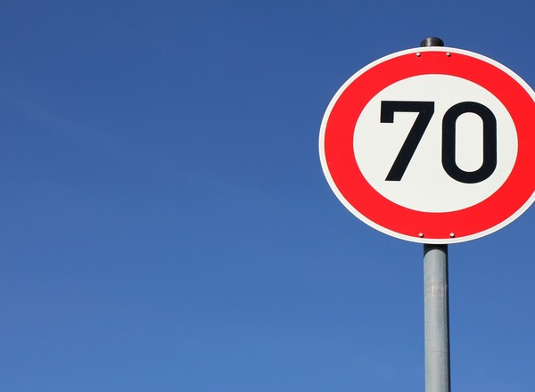Zakazali jechać na autostradzie powyżej 70 km na godz. Bezpieczeństwo nie było głównym powodem