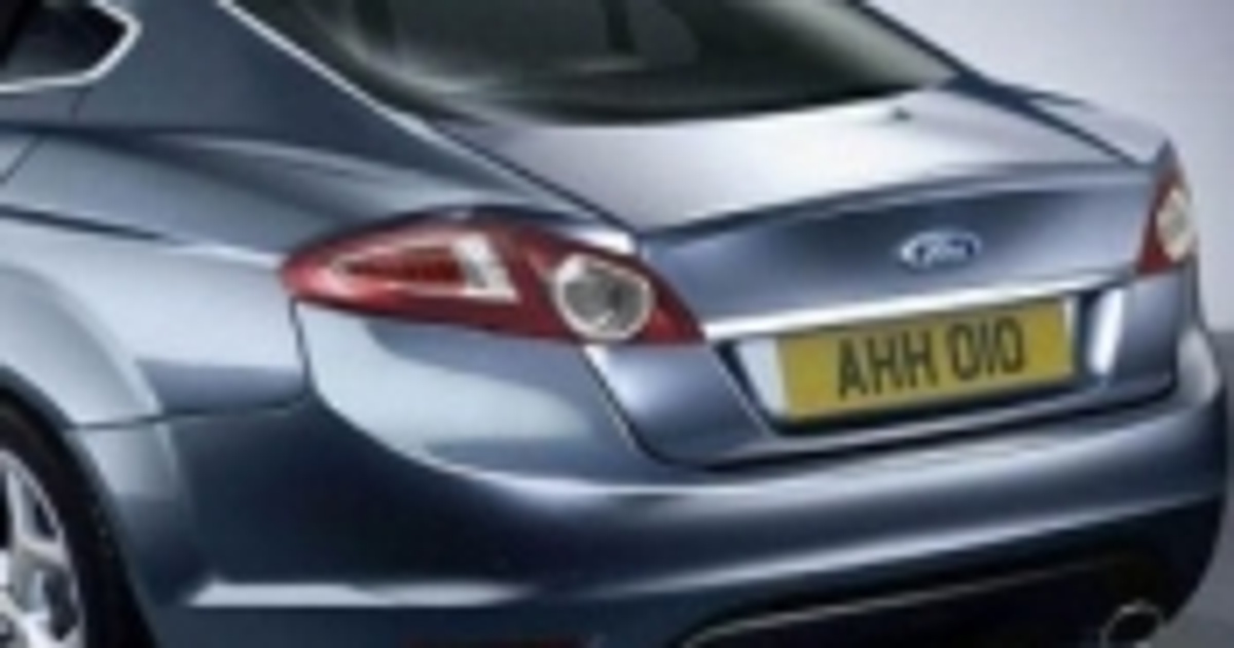 Ford przygotowuje Mondeo Coupe