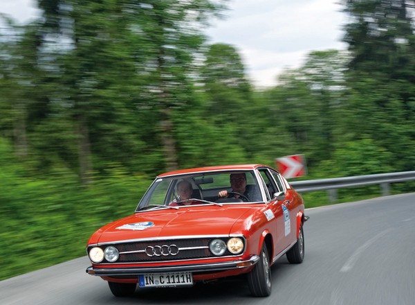 Oldtimery Audi w 2012