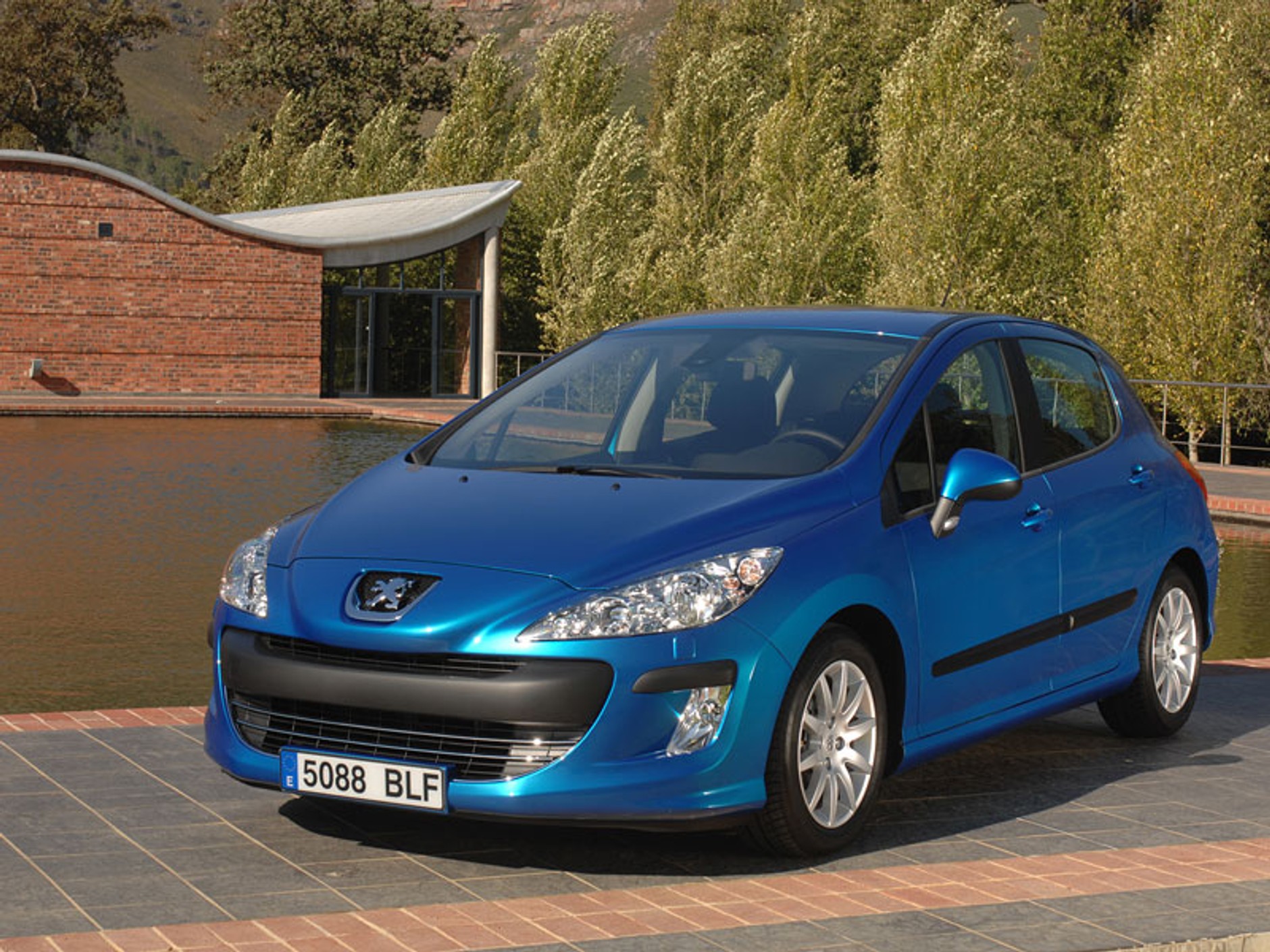 Peugeot 308: Osobowość o numer większa (pierwsze wrażenia)