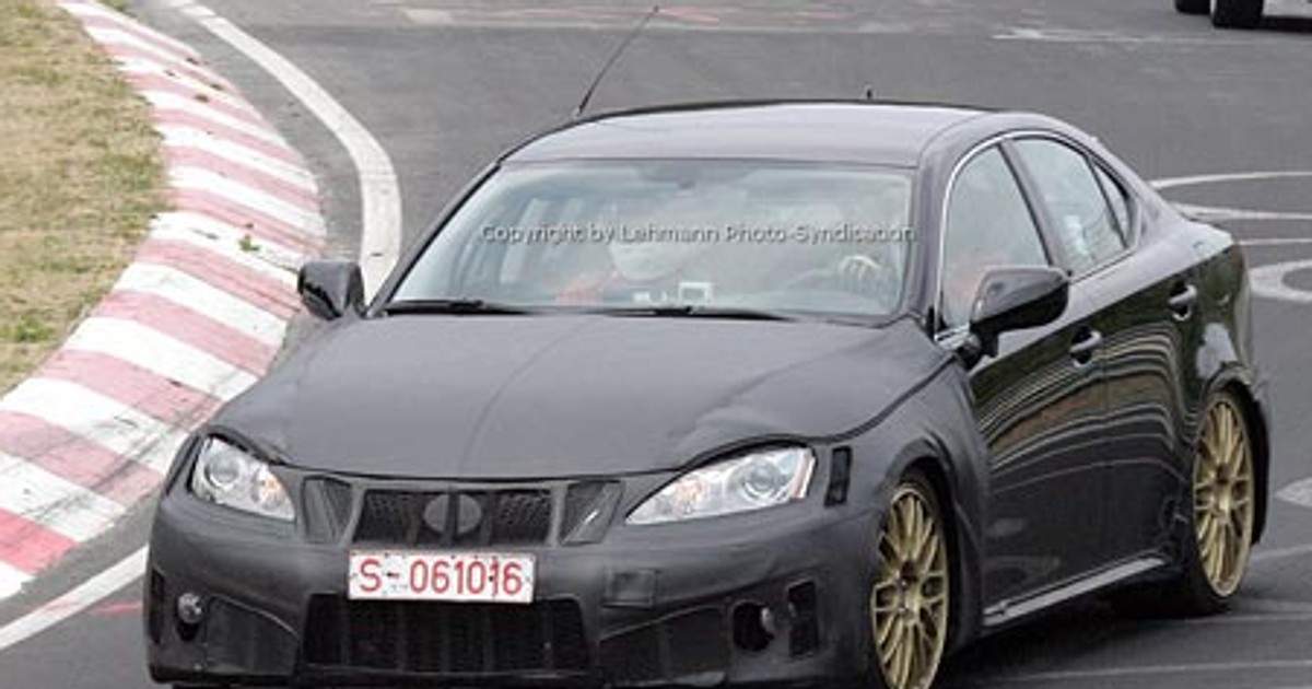 Spy Photos: Lexus IS 500 „złowiony“ na Nürburgring