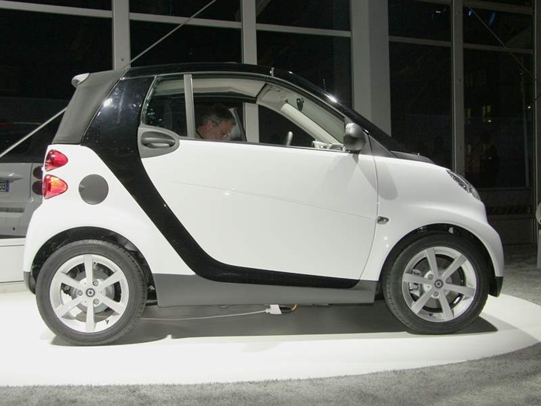 Smart ForTwo: premiera na dachu