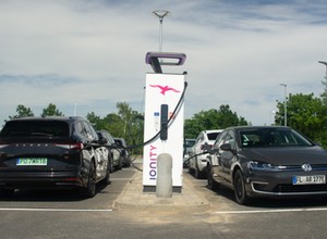 Popularność aut elektrycznych wzrośnie. 38 proc. do 2030 r.