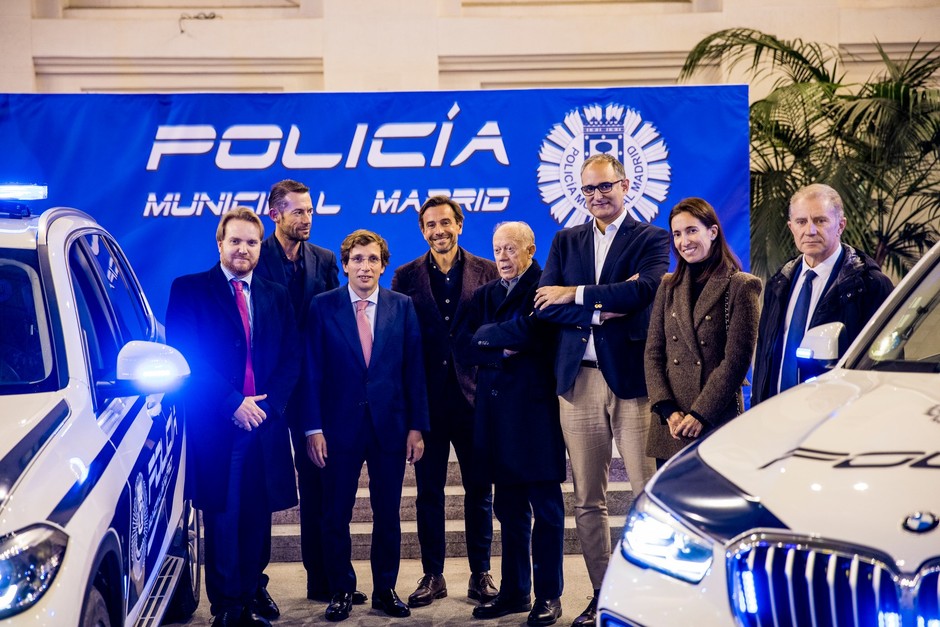Nowe radiowozy hiszpańskiej policji miejskiej