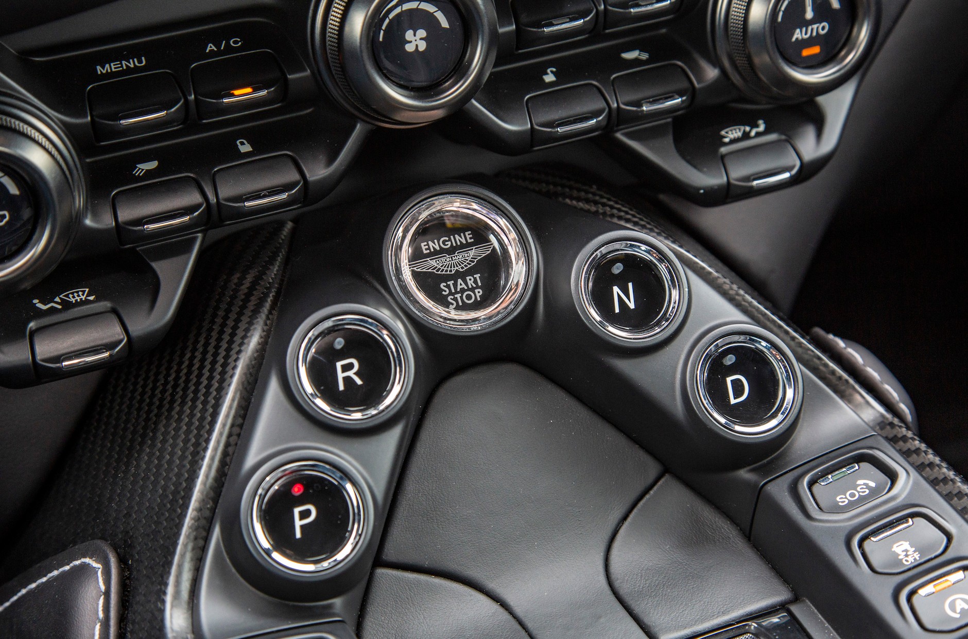 Aston Martin Vantage