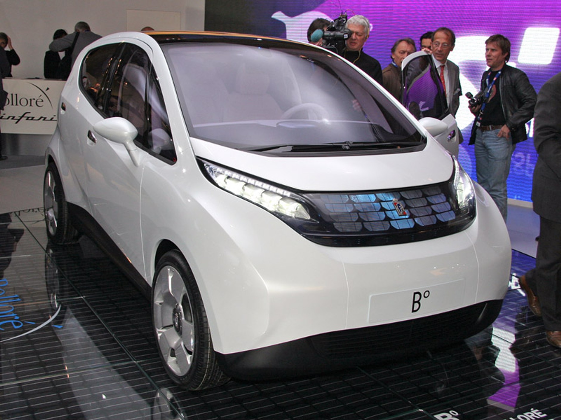 Paryż 2008: Pininfarina B0 – studium nowego elektromobilu