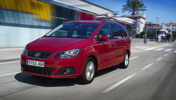 Seat Alhambra po liftingu - oszczędna, wygodna, bezpieczna