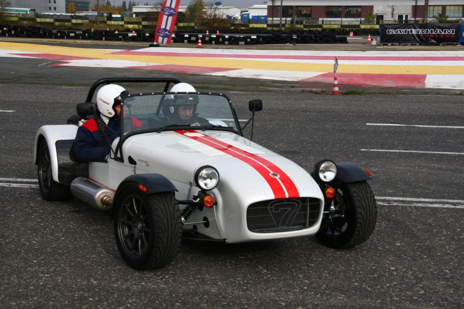 Caterham - Fotorelacja z polskiej prezentacji kultowego sportowca