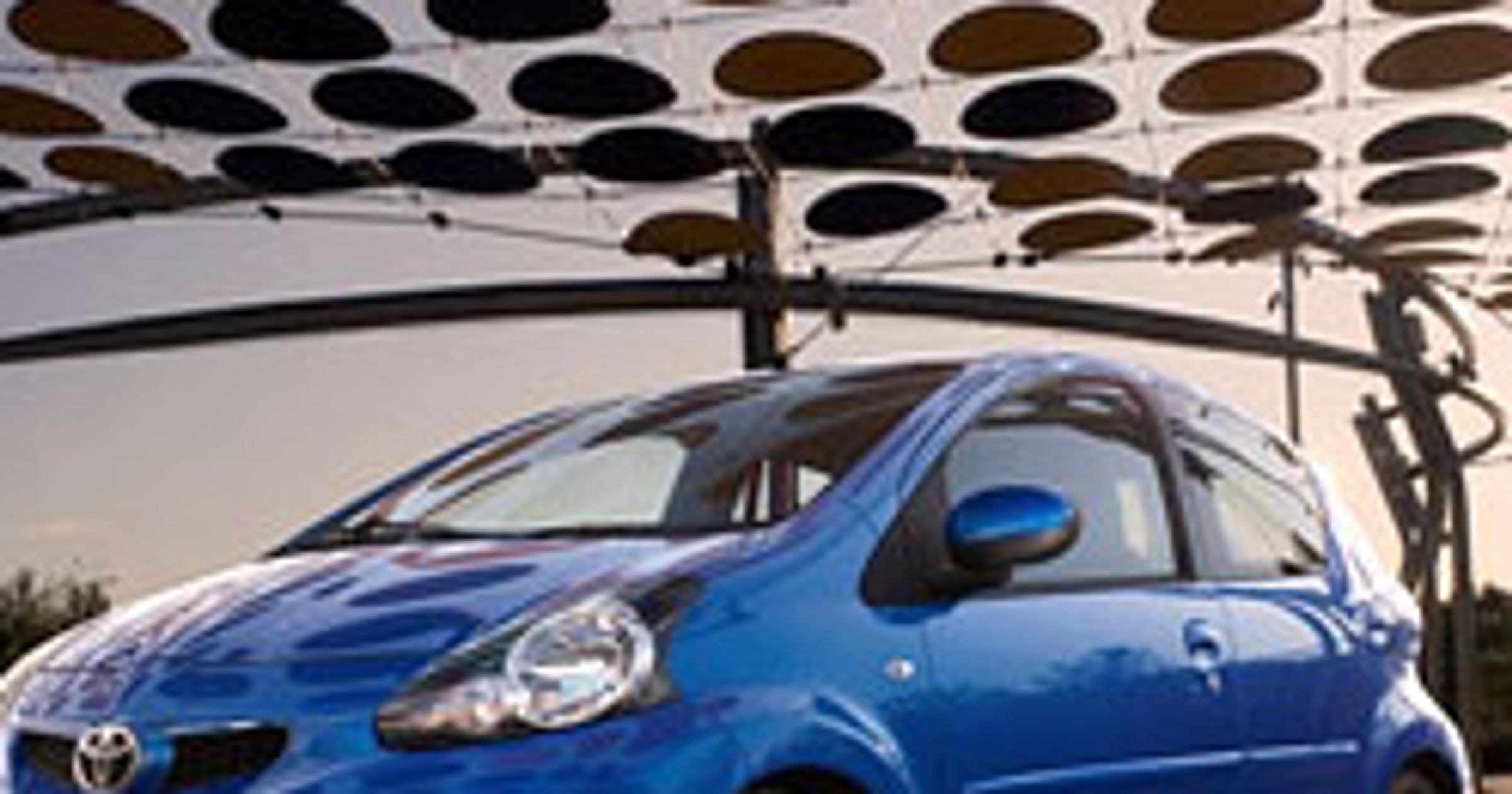 Toyota Aygo: trzeci do gry (pierwsze zdjecia po modernizacji)