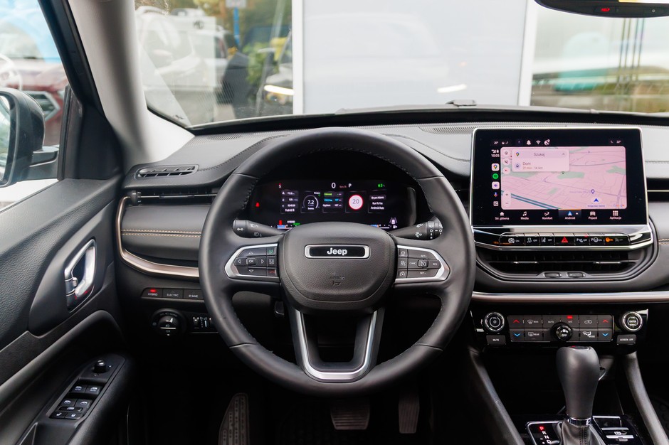 Jeep Compass 4XE