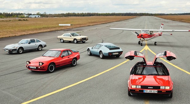 Powrót do przyszłości, czyli kultowy DeLorean w starciu z konkurentami z lat 80.