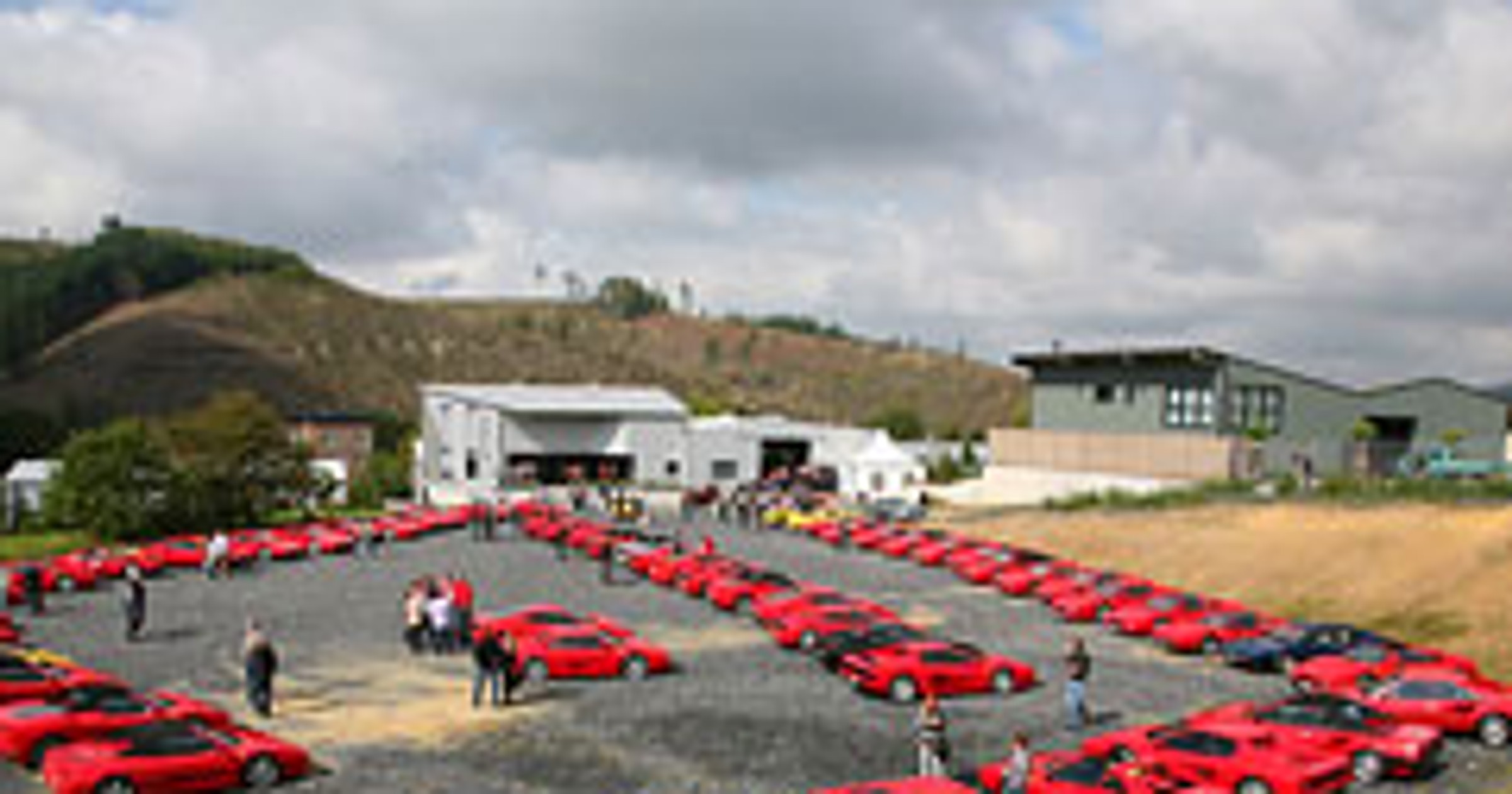 80 Ferrari, 1 miasto, multum wrażeń