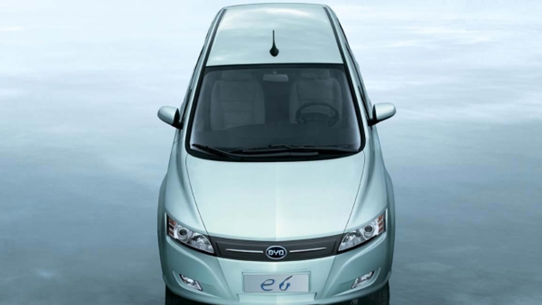 BYD E6