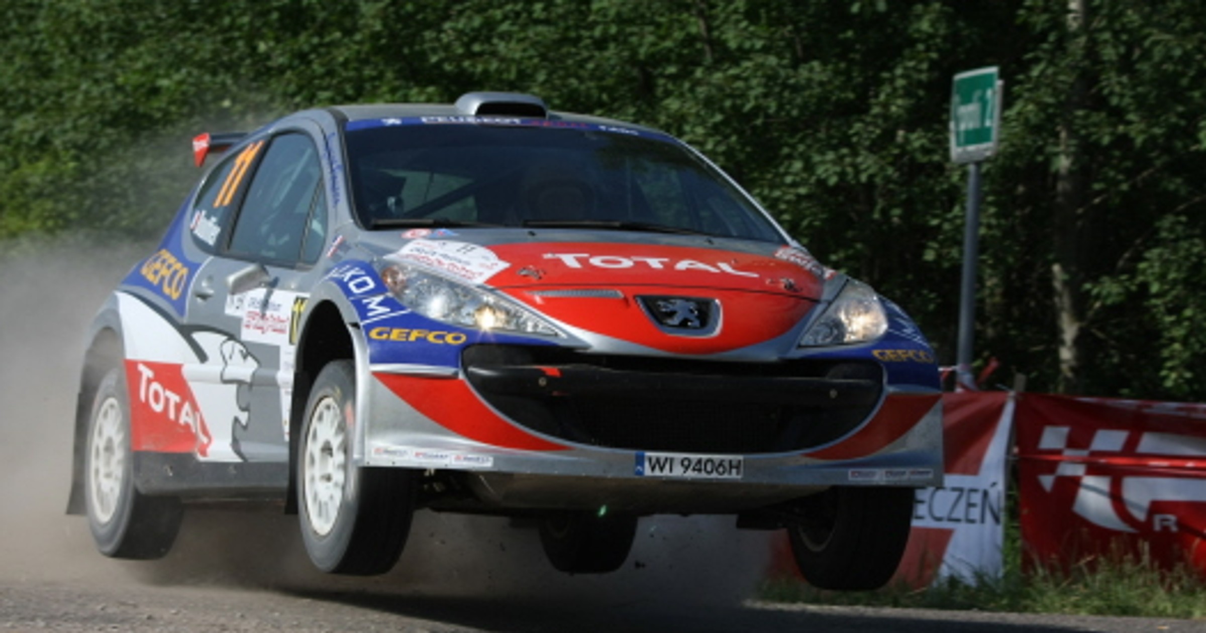Bryan i Xavier oraz Peugeot 207 S2000 mierzą w zwycięstwo