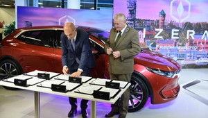 Dokąd "dojechała" Izera? Na razie do lasu, ale ElectroMobility Poland nie odpuszcza