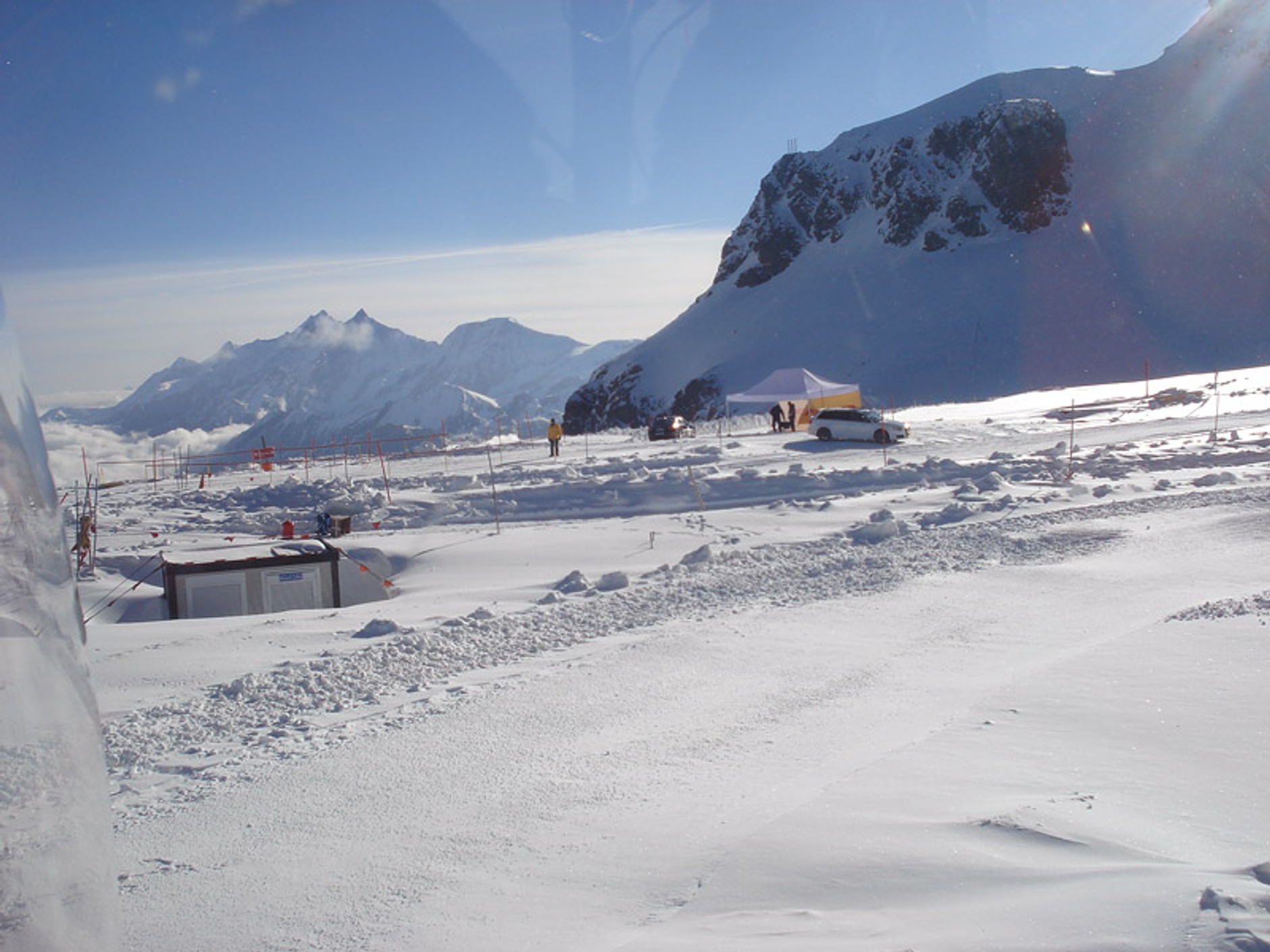 Pirelli Sottozero 2 pod Matterhorn, czyli jak zaprezentować zimowe opony latem