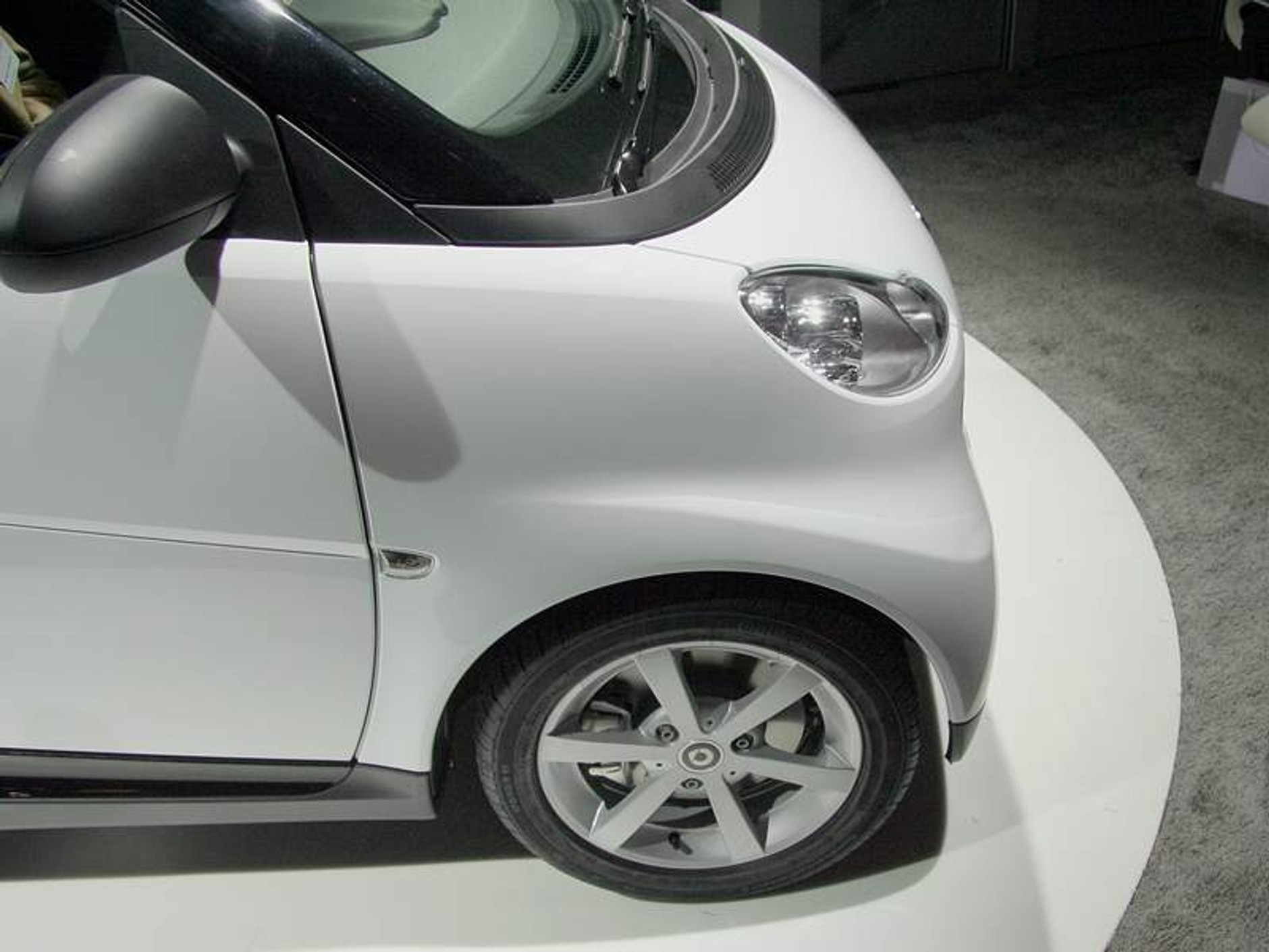 Smart ForTwo: premiera na dachu