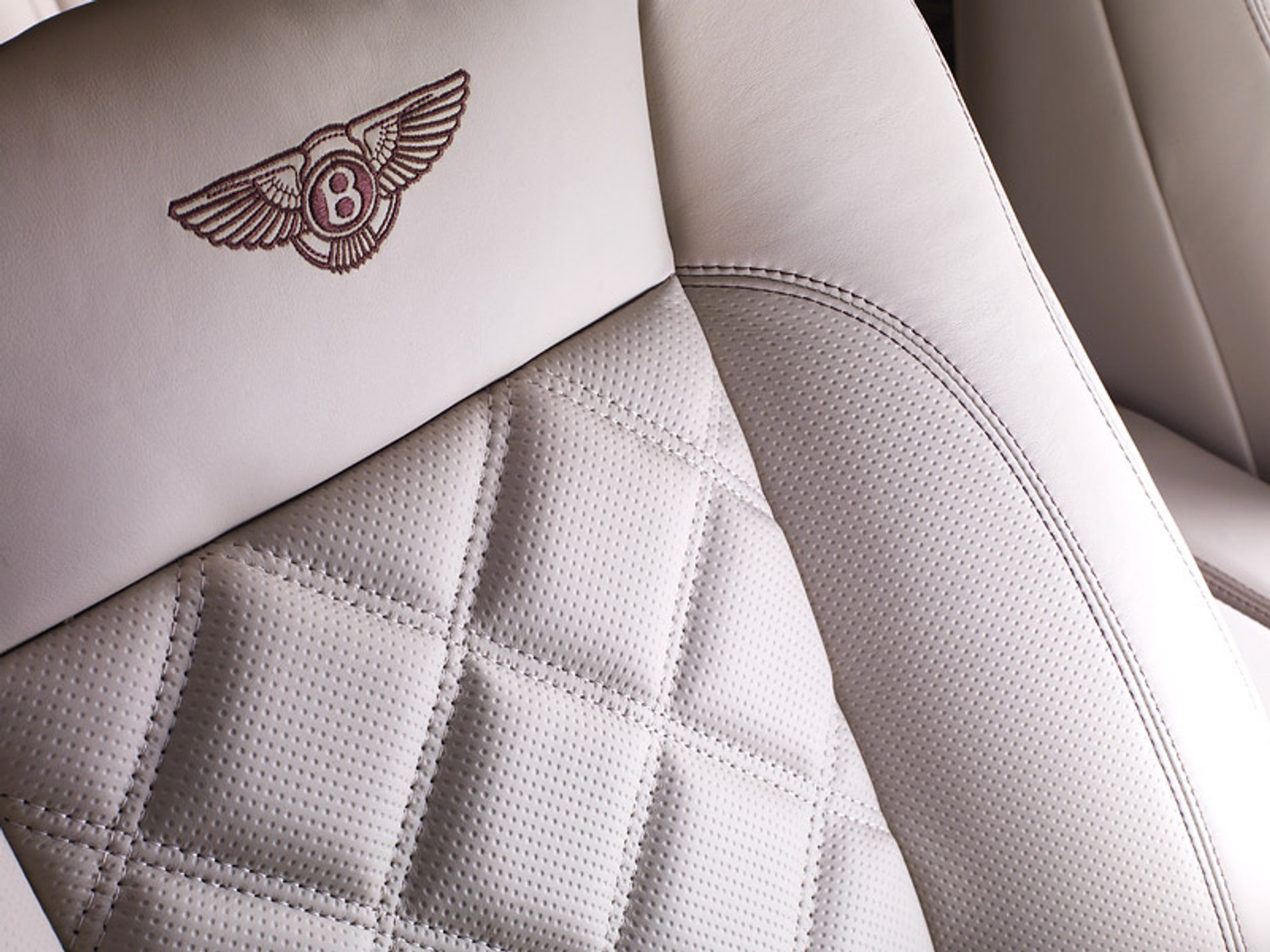 Paryż 2008: Bentley Arnage Final Series – ostatnie wydanie luksusowej limuzyny