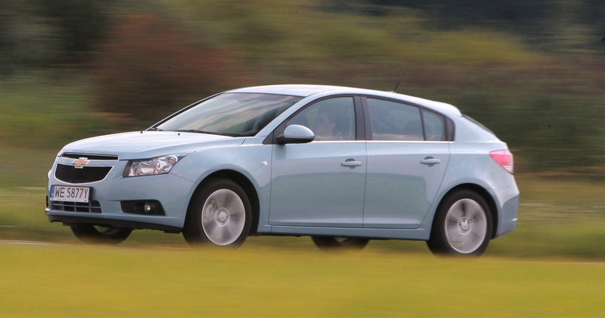 Cruze hatchback: czy Chevrolet pokona Volkswagena Golfa