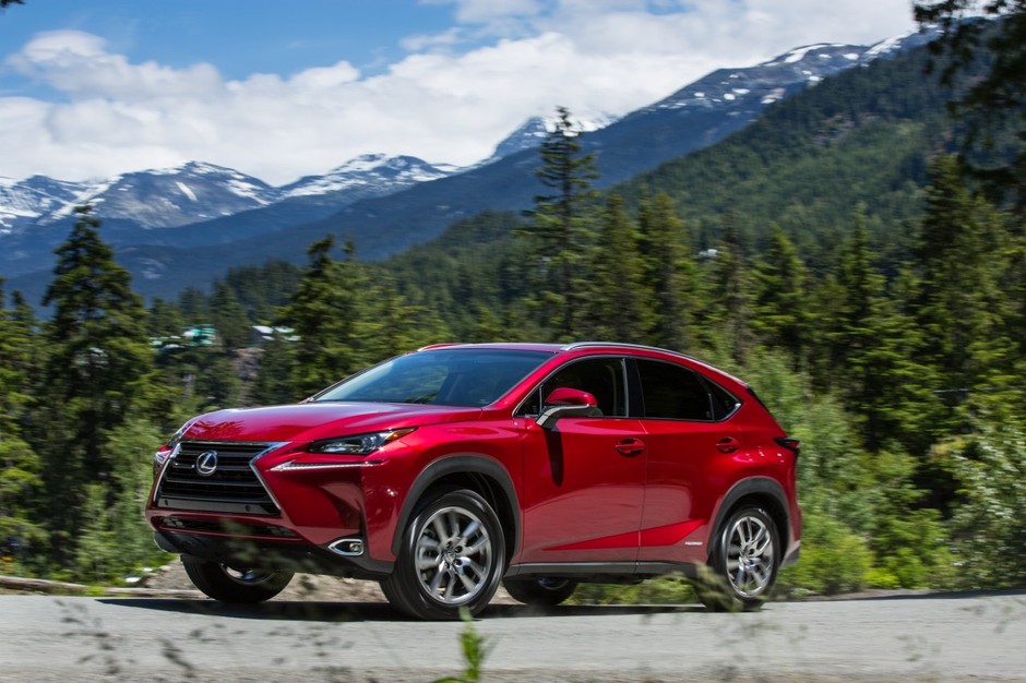 Lexus NX 300h