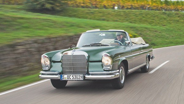 Mercedes 220 SEb Cabriolet - świadek złotych czasów