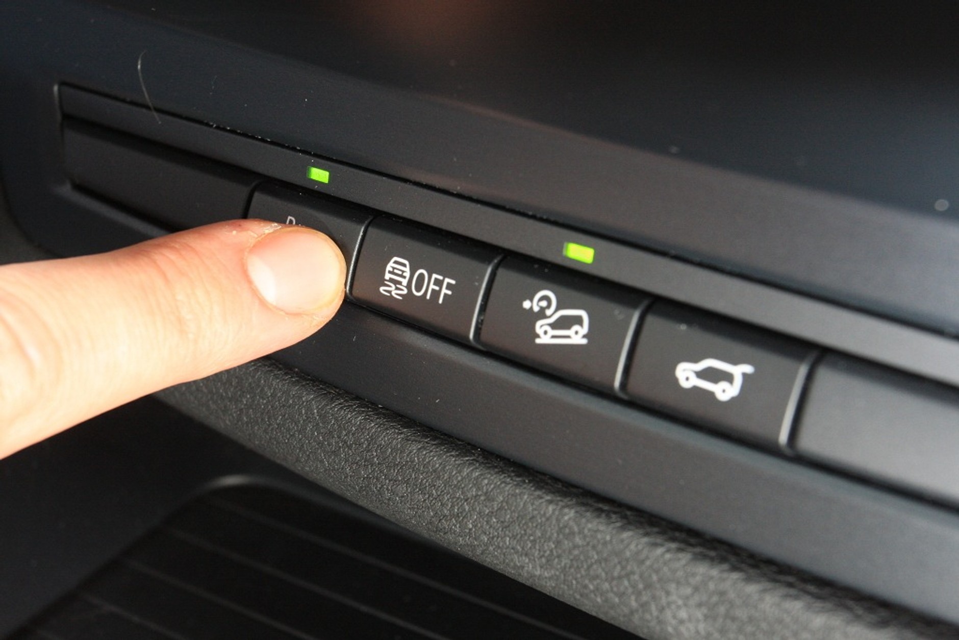 Nowy układ ESP do aut premium