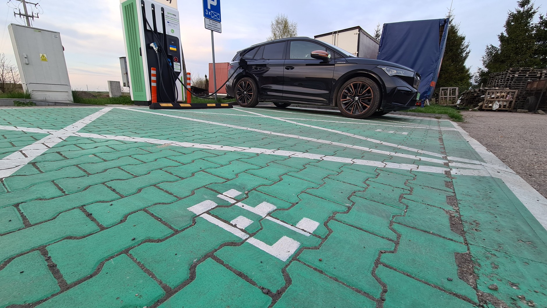 Skoda Enyaq iV 80 Founders Edition