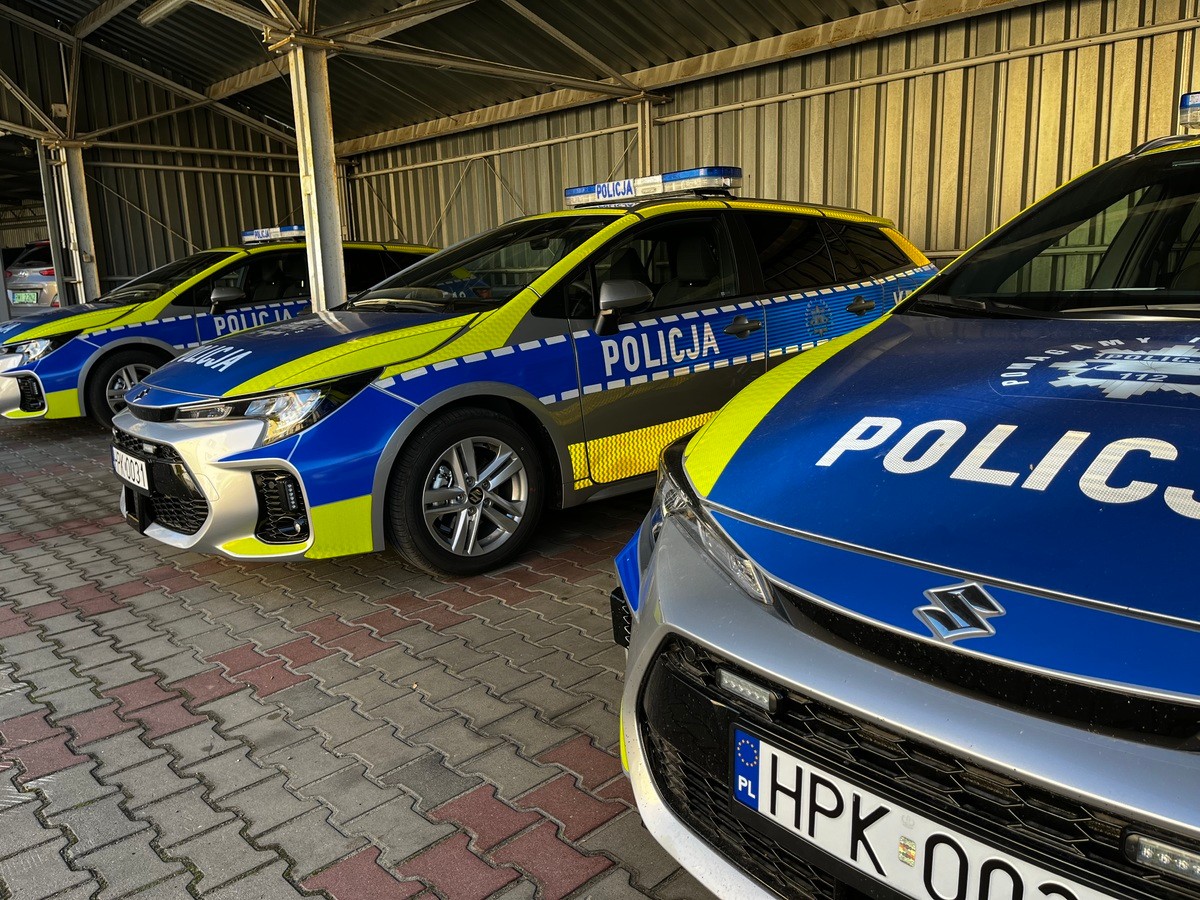 Nowe radiowozy dla kolbuszowskiej komendy
