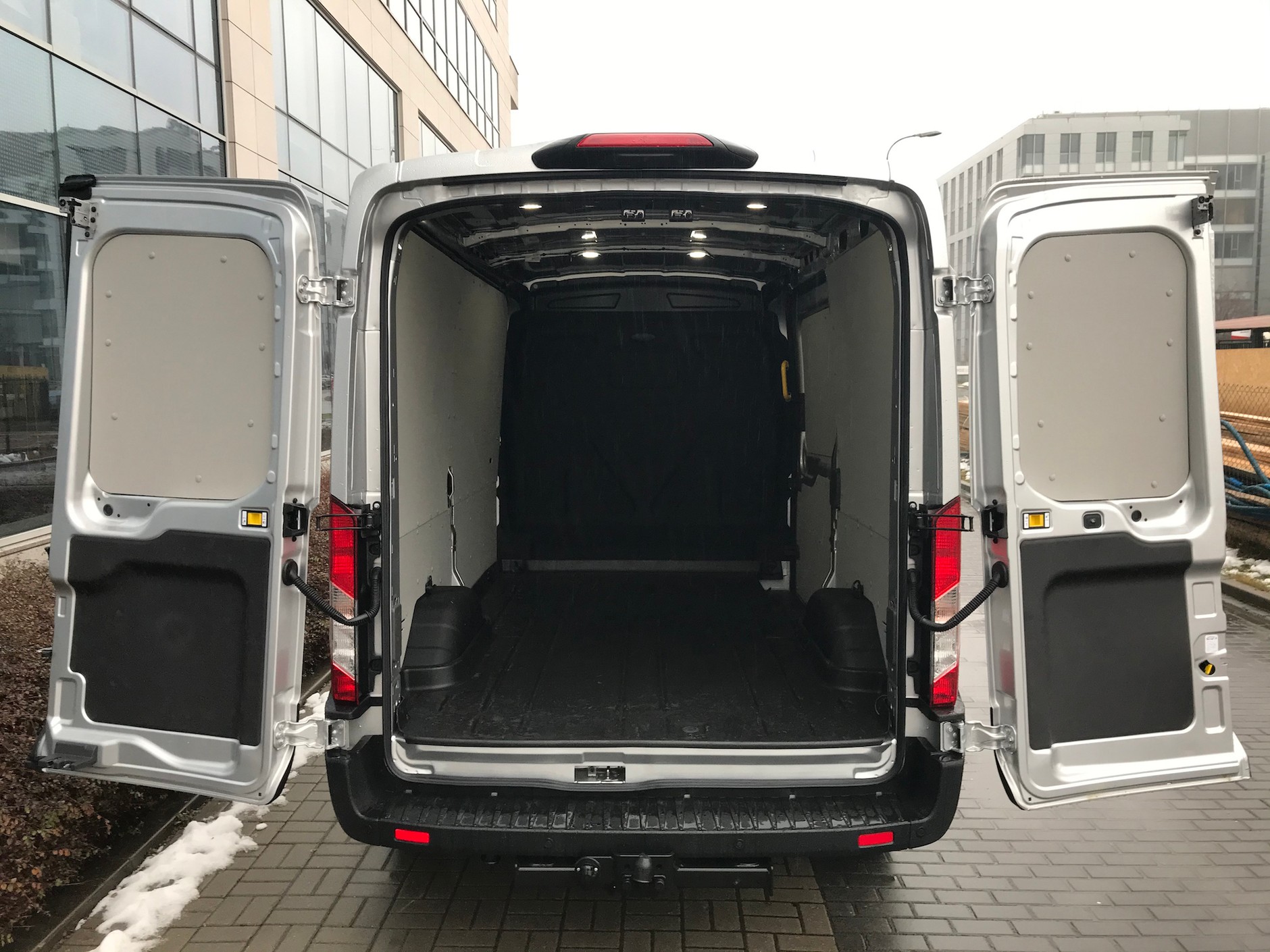 Ford Transit 350 L3H2 2.0 New EcoBlue 170 KM AWD