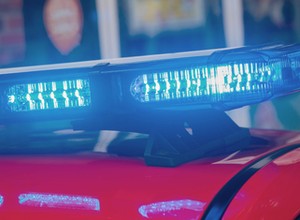 Dziennikarze ustalili, kim był kierowca śmieciarki, który wjechał w kościół w Poznaniu