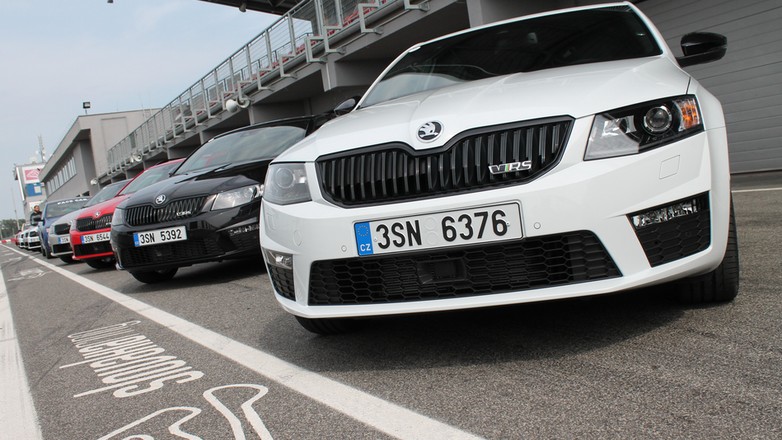 Skoda Octavia RS 230
