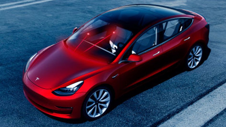 Tesla opatentowała laser do czyszczenia powierzchni szklanych