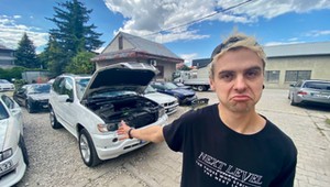 Kupił używane BMW X5 za 17 tys. zł, ale na naprawę musiał wydać prawie drugie tyle. Uważa jednak, że było warto