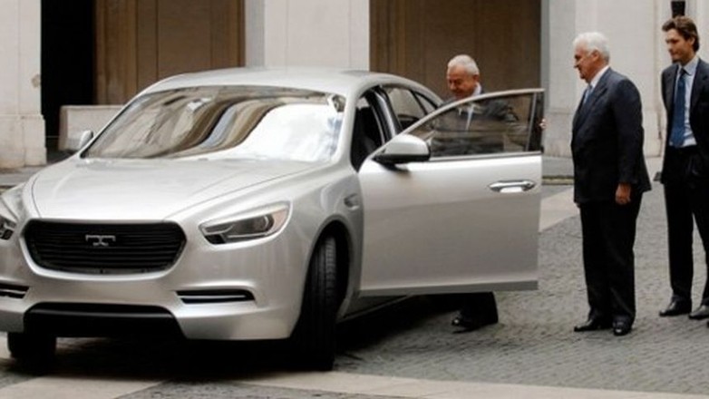 De Tomaso powraca w nietypowym stylu